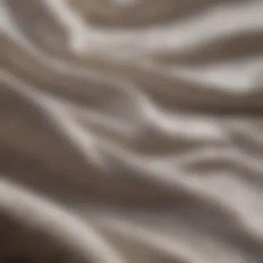 Innovative Fabrics for Optimal Comfort Close-up of breathable fabric used in cooling comforters