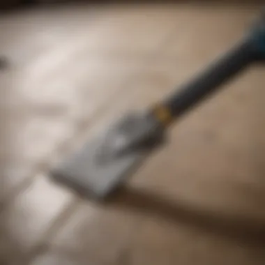 Heavy-duty tile chisel for effective removal